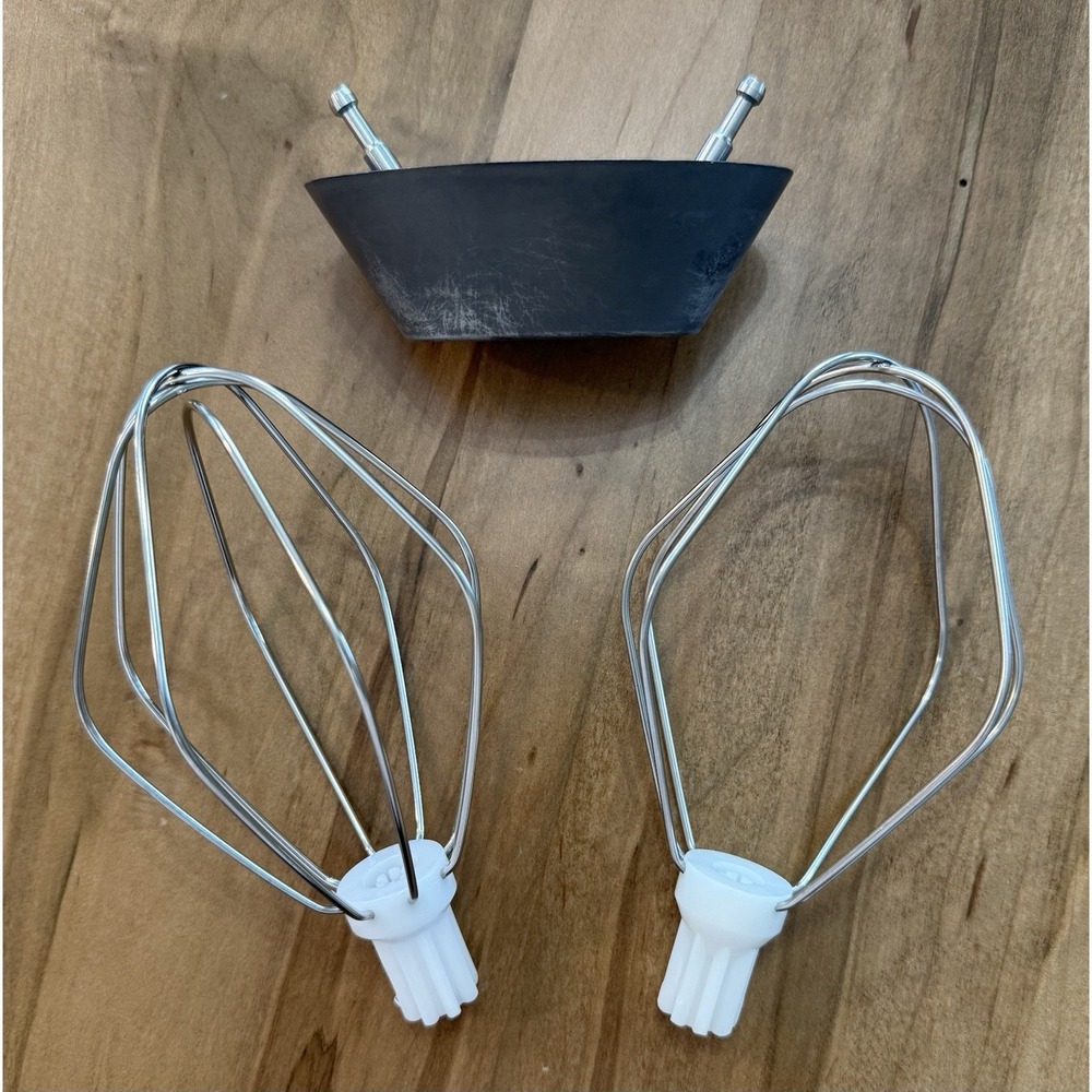 Bosch Universal Mixer MUM 6621UC Metal Whip Driver, Beater And Whisk Attachments